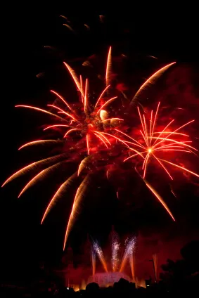 Red burst firework